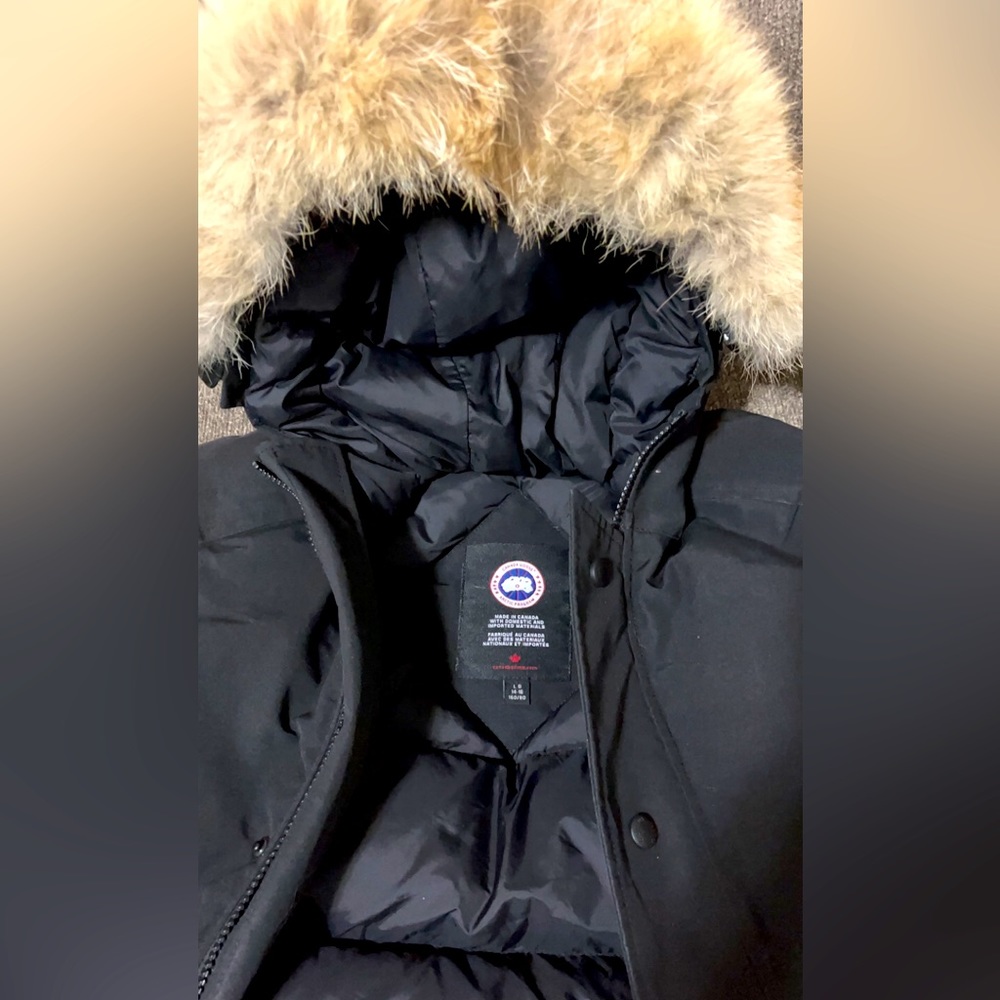 Unisex Kids Canada Goose Bomber! Black with detachable fur